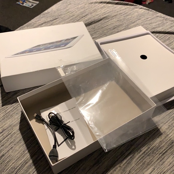 Android tablet - Picture 4 of 4